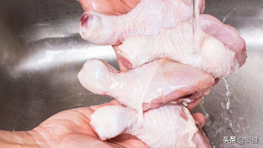 肉鸡含有激素是真的吗,肉鸡有激素吃对人体有伤害吗