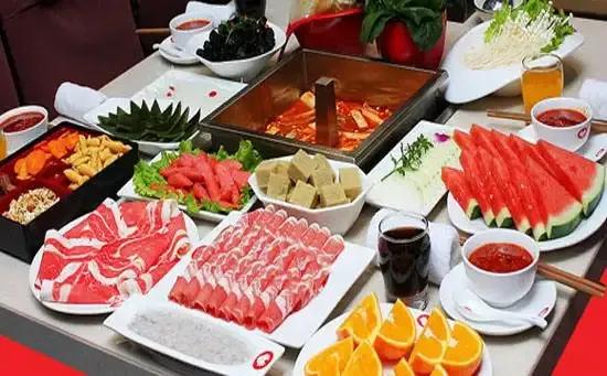 海底捞火锅火遍全球各地，成功靠两个字服务