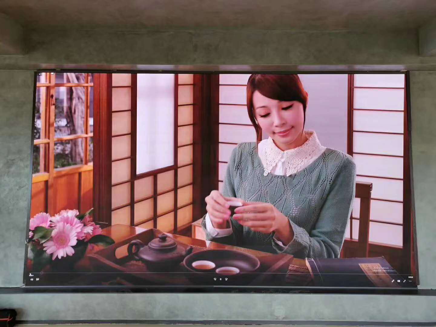 健身馆led全彩显示屏如何安装,健身中心led全彩显示屏本地厂家