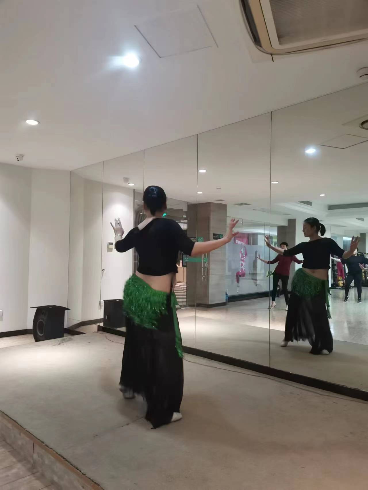 能减肥的肚皮舞,你一定会喜欢的肚皮舞