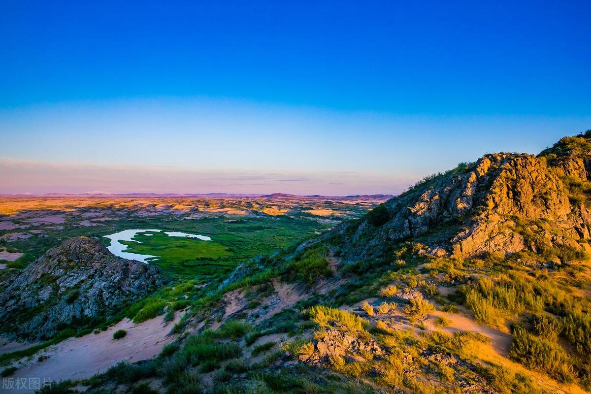 内蒙古玉龙沙湖旅游,玉龙沙湖旅游有感