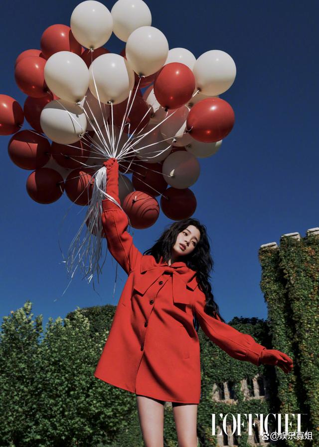 欧阳娜娜穿salomon,欧阳娜娜法式复古风照片