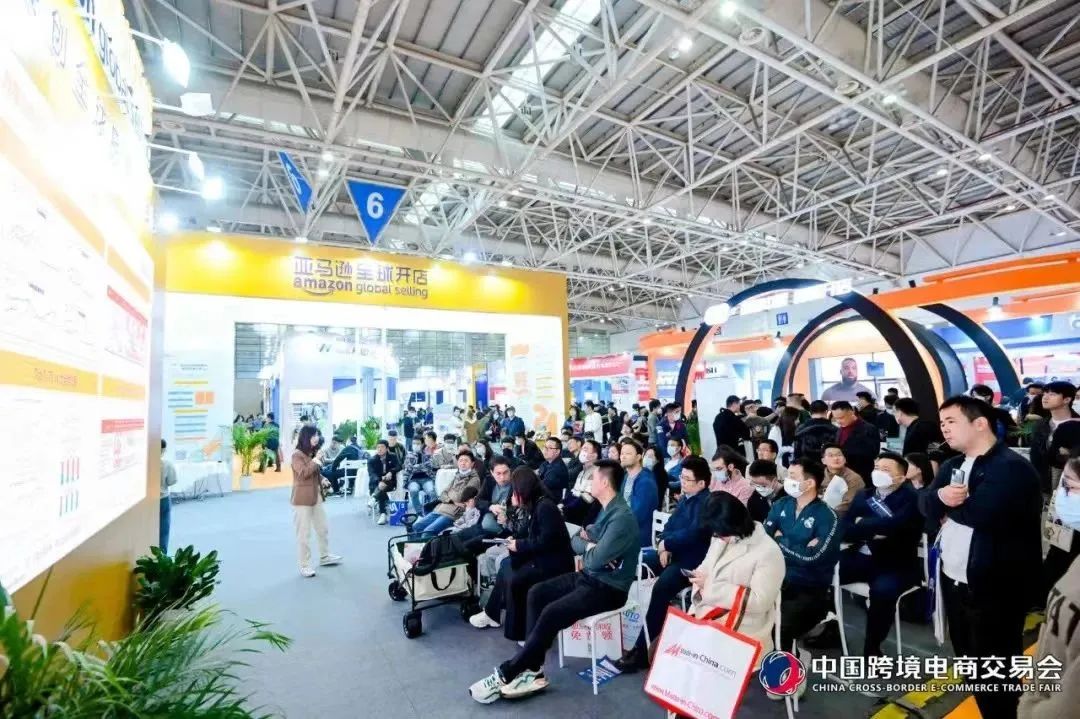 燃炸全场，高能不断！CoGoLinks携一站式跨境支付方案亮相跨交会