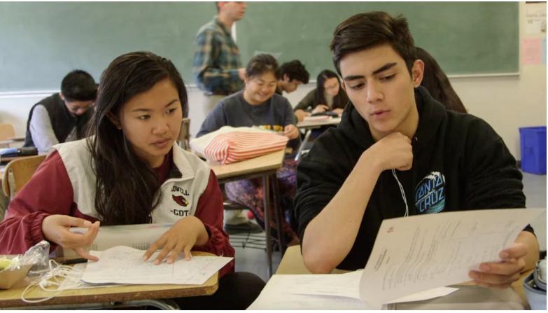 揭秘中国与美国教育战场中的秘密*器武**！