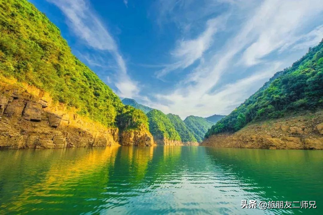 金秀圣堂湖在圣堂山吗,广州南浦出发一日游