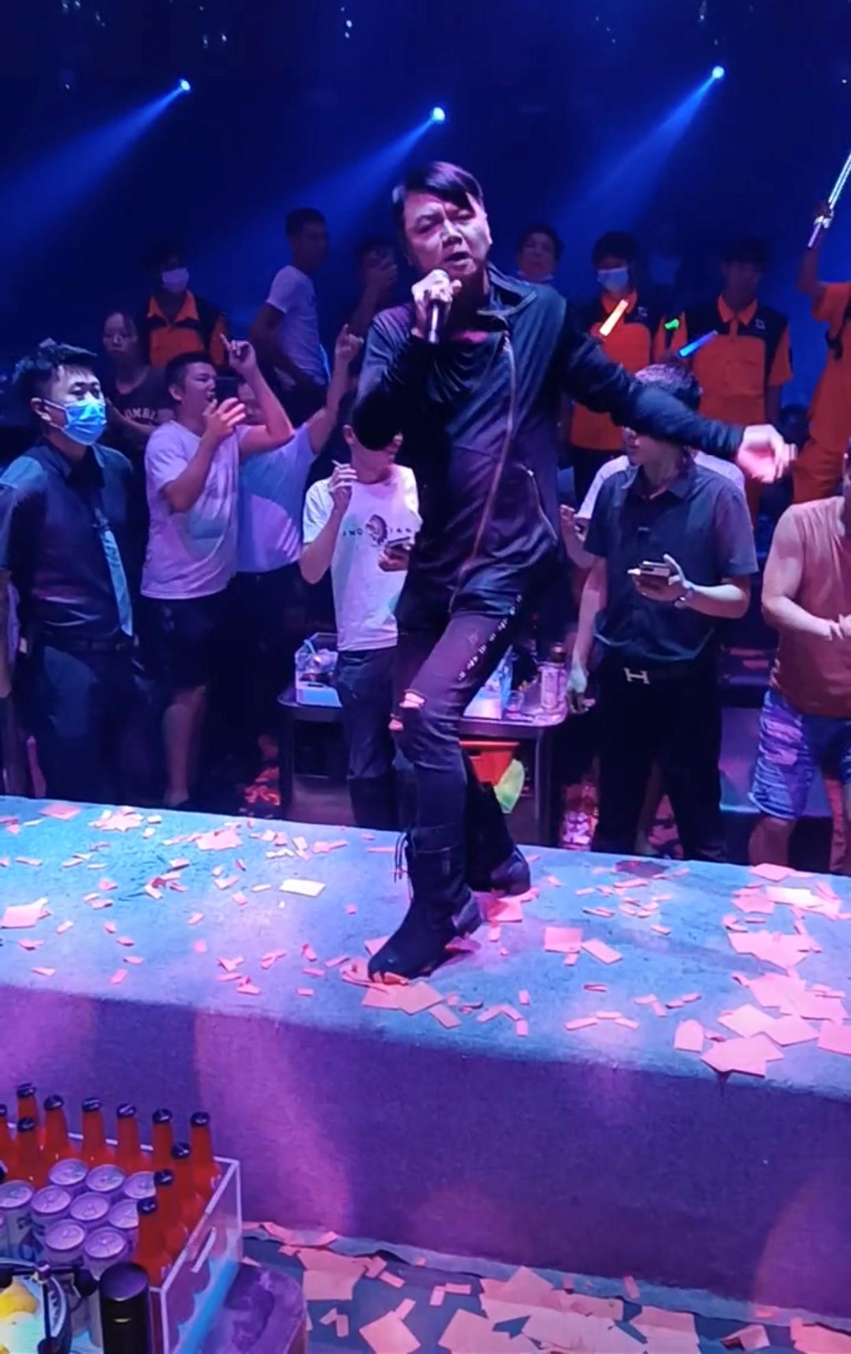 香港演员来内地捞金,香港老戏骨参加综艺节目