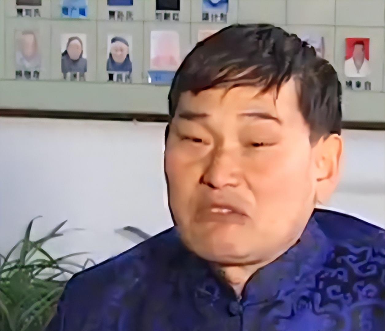 大衣哥被粉丝吓的视频,大衣哥的火爆场面