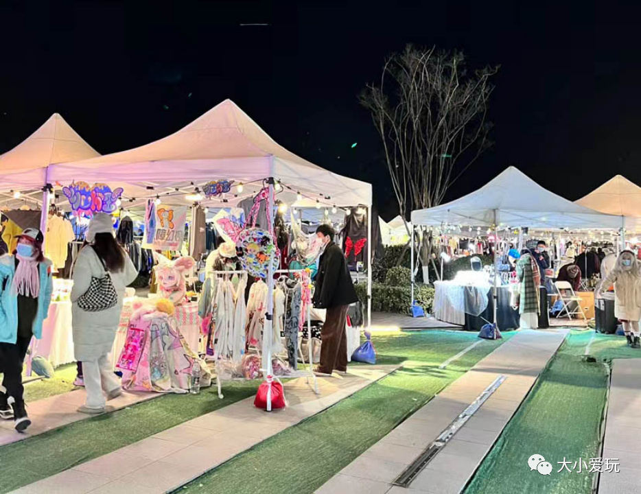 这些好吃好玩又好逛的宝藏市集回归啦！书市/鱼市/小吃夜市……