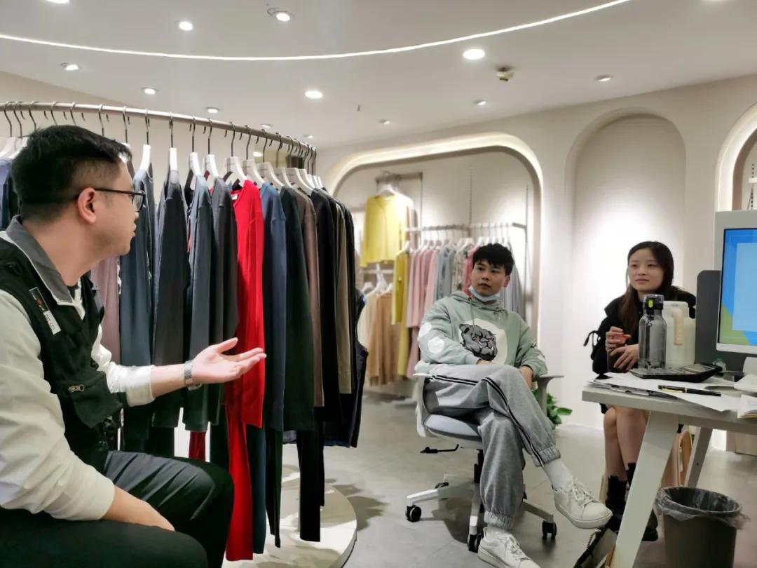 实体店内衣行业现状及前景,内衣市场现状分析