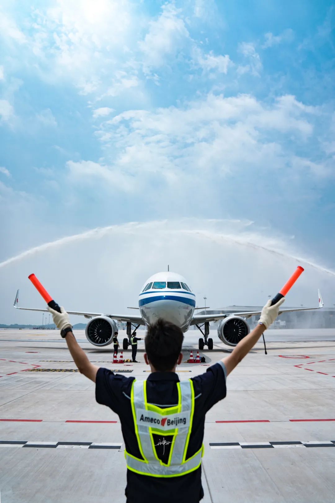 成都向上最新信息,年度向上力量合照