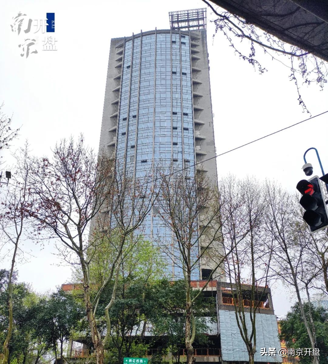 江北最大的烂尾楼,江北新区第一高楼烂尾