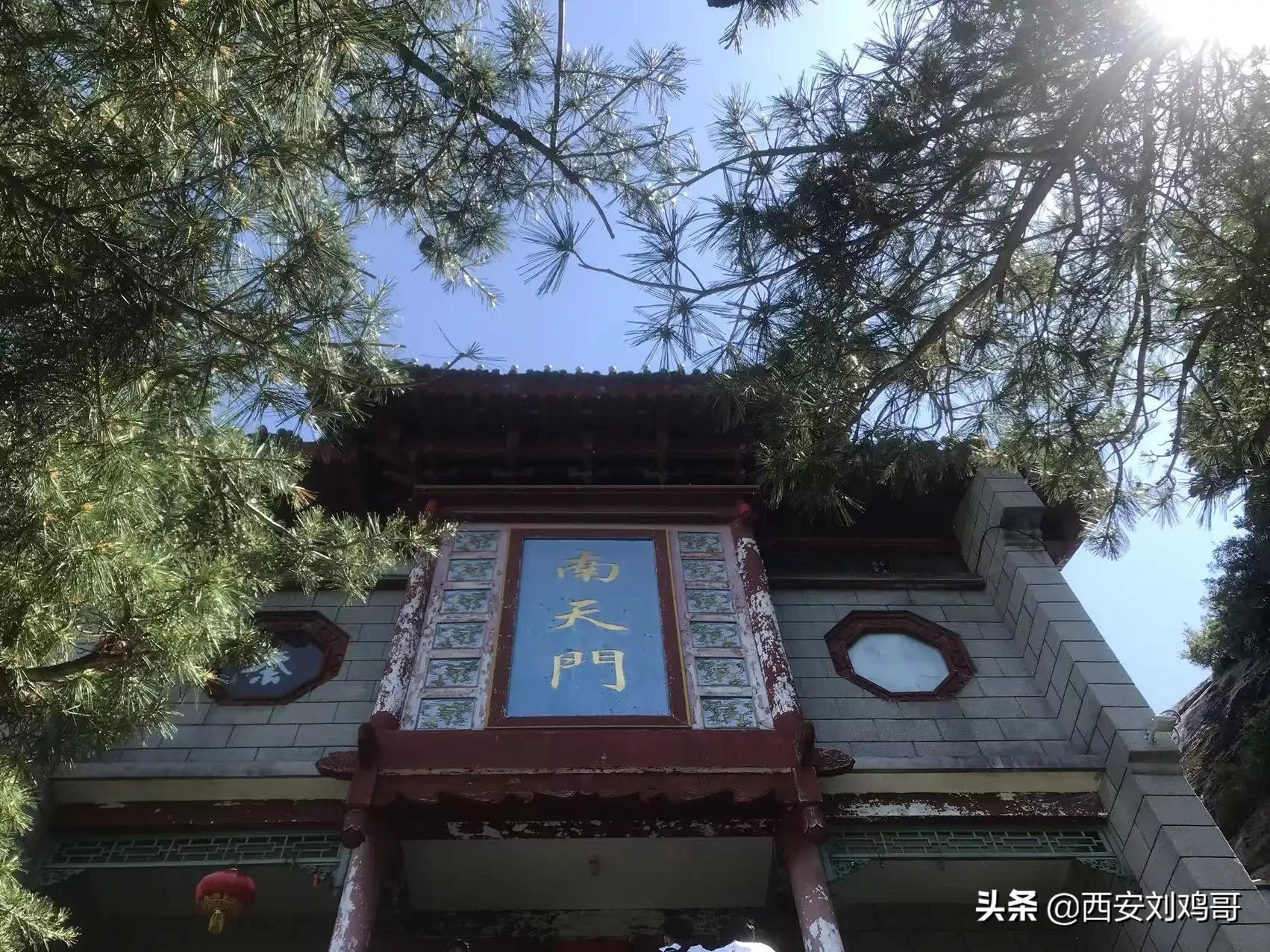 华山旅游攻略,华山旅游攻略二日游住宿推荐