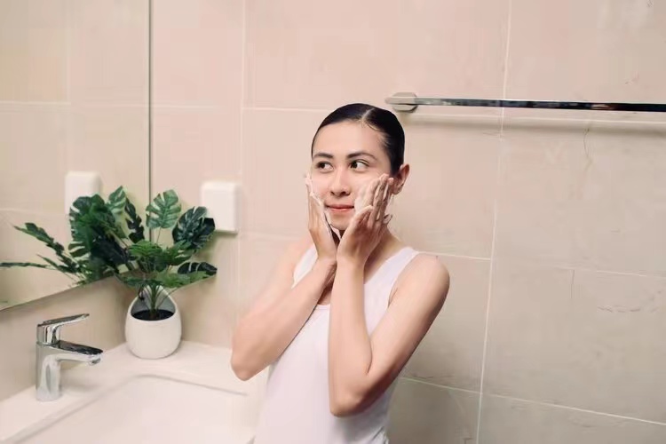 湿疹荨麻疹特别痒用什么药能治好,荨麻疹汗疱疹湿疹中药治疗