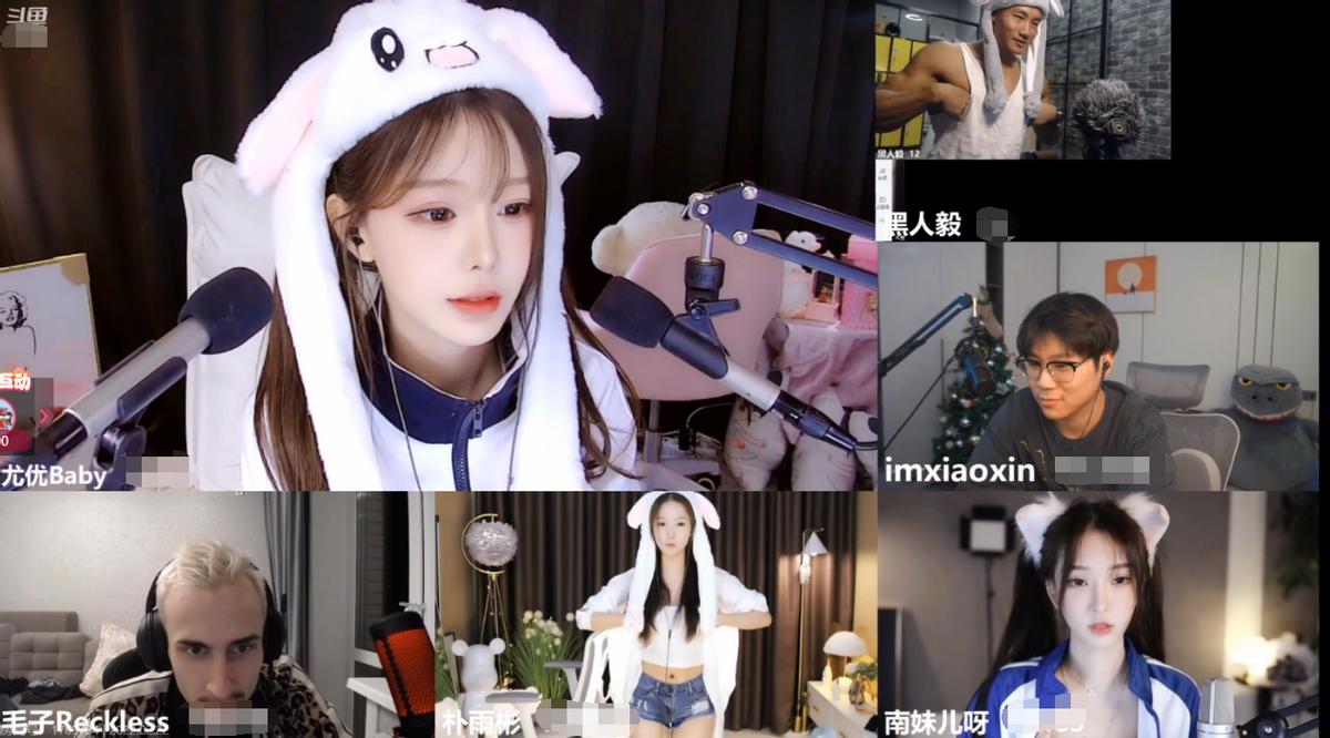 战斗民族也爱二次元？三位双马尾女主播共舞，斗鱼鉴赏家太懂了