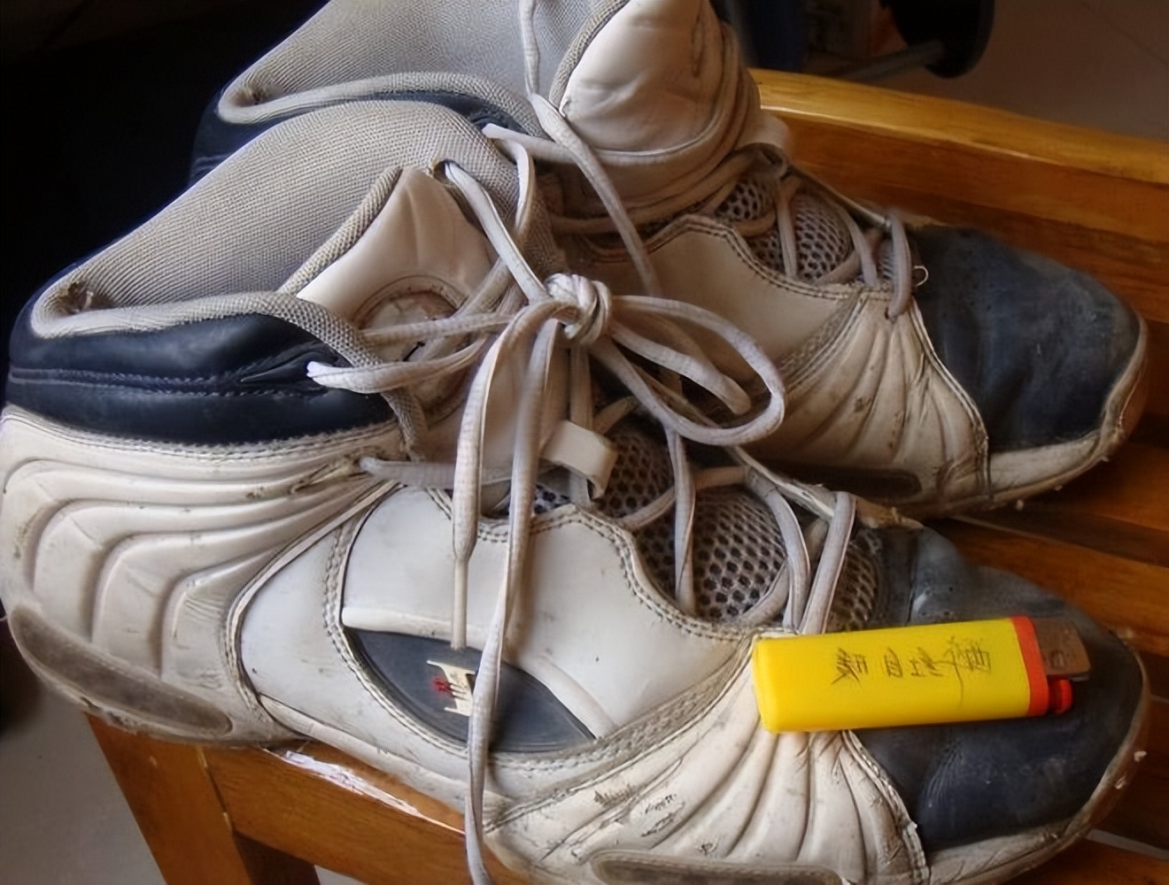 家中哪三种鞋不能留,家里哪四种鞋不能扔