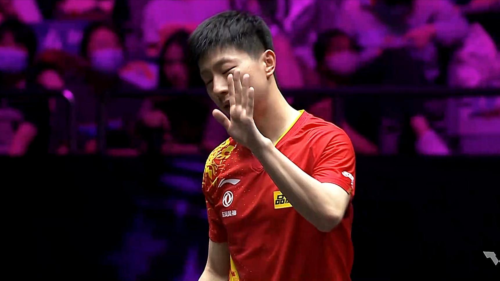 伊藤美诚张本智和半决赛视频,张本智和伊藤美诚年终总决赛