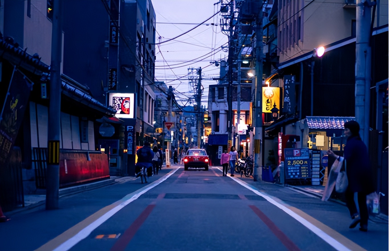 家用监控摄像头哪个品牌好用,华为海雀智能摄像头pro晚上监控