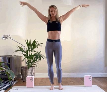 锻炼腰的拉伸动作,10个拉伸动作缓解腰背疼痛