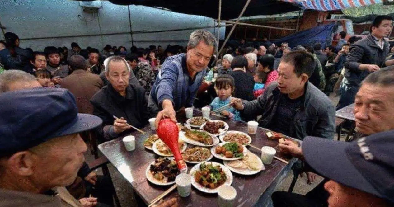 山东人一般能喝多少白酒,山东人日平均酒量