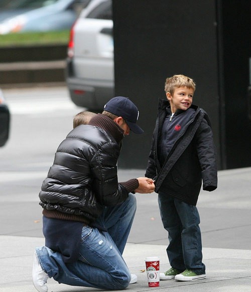 贝克汉姆家族成员近照,贝克汉姆21岁大儿子成豪门女婿