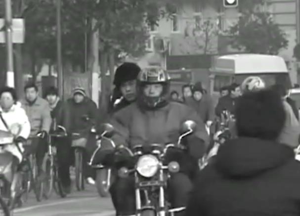 男子偷渡黄浦江,被骗出国打黑工护照被押偷渡回国