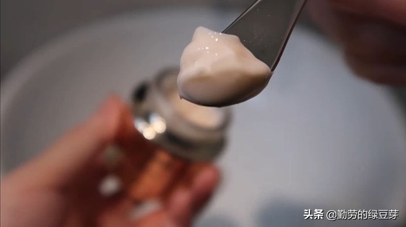 混油皮冬季用科颜氏哪个面霜,面霜保湿不油腻秋冬干皮推荐