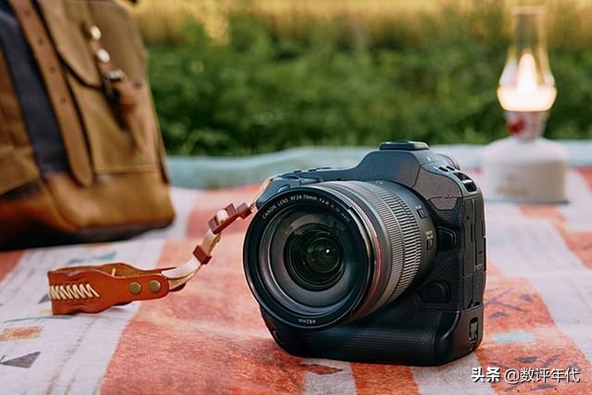 佳能最强的微单相机：30张/秒连拍，体育赛事，野生动物拍摄神器