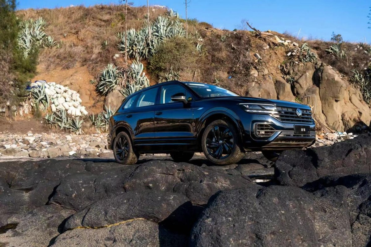 低调全面有内涵试驾进口大众途锐,试驾进口大众途锐suv四驱