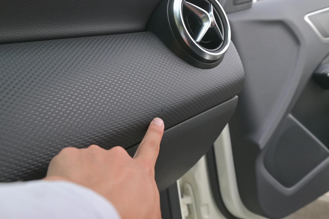 奔驰a200和奔驰b200哪个好,奔驰cla和奔驰a200哪个更值得买