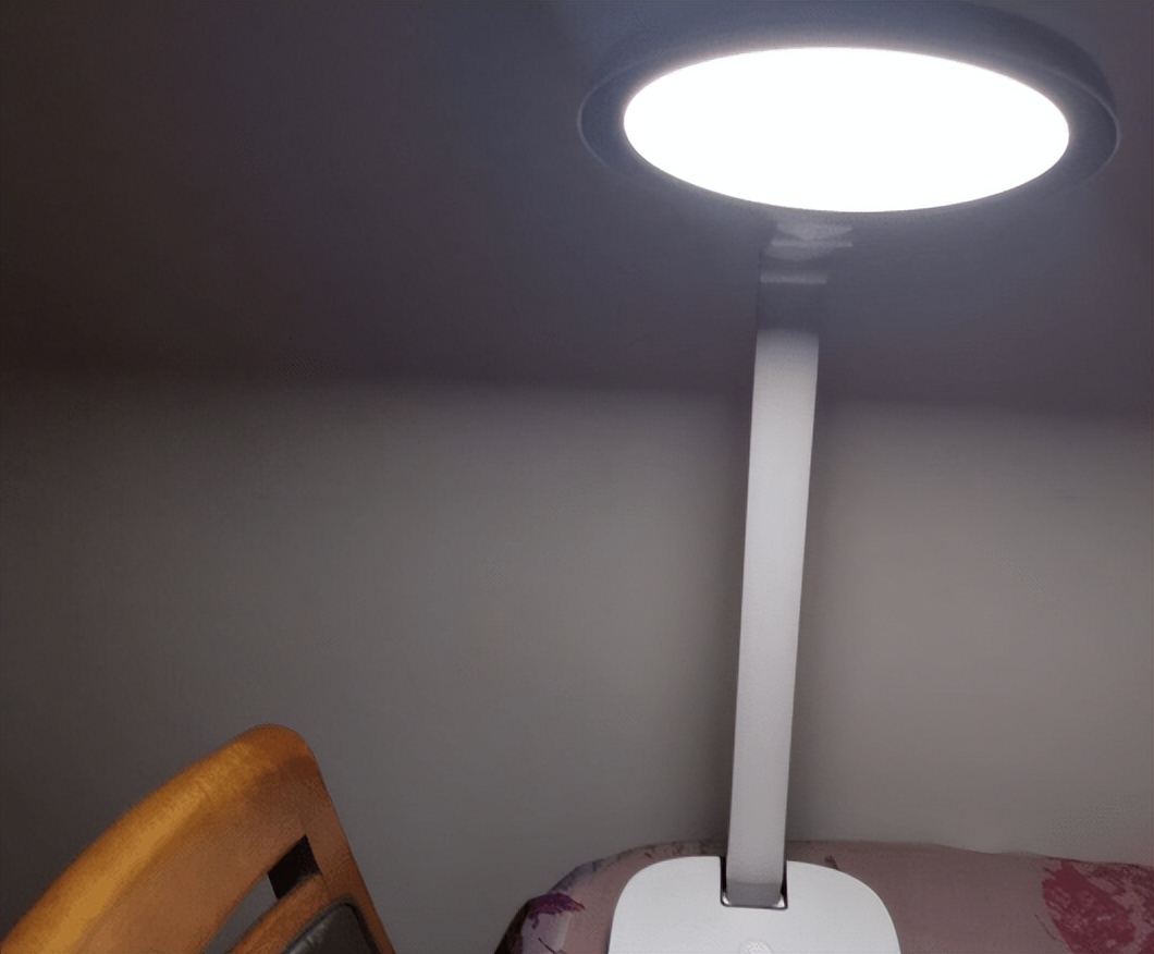 led灯哪家性价比最好,led灯哪个品牌性价比最高