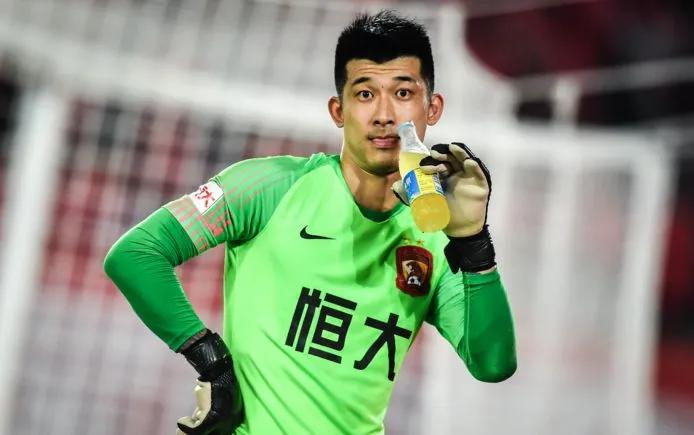 国足适合什么样的教练,国足守门员入门