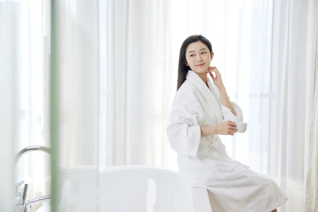 人到中年,爱上有家室的女人,男人做好这三件事,才能全身而退