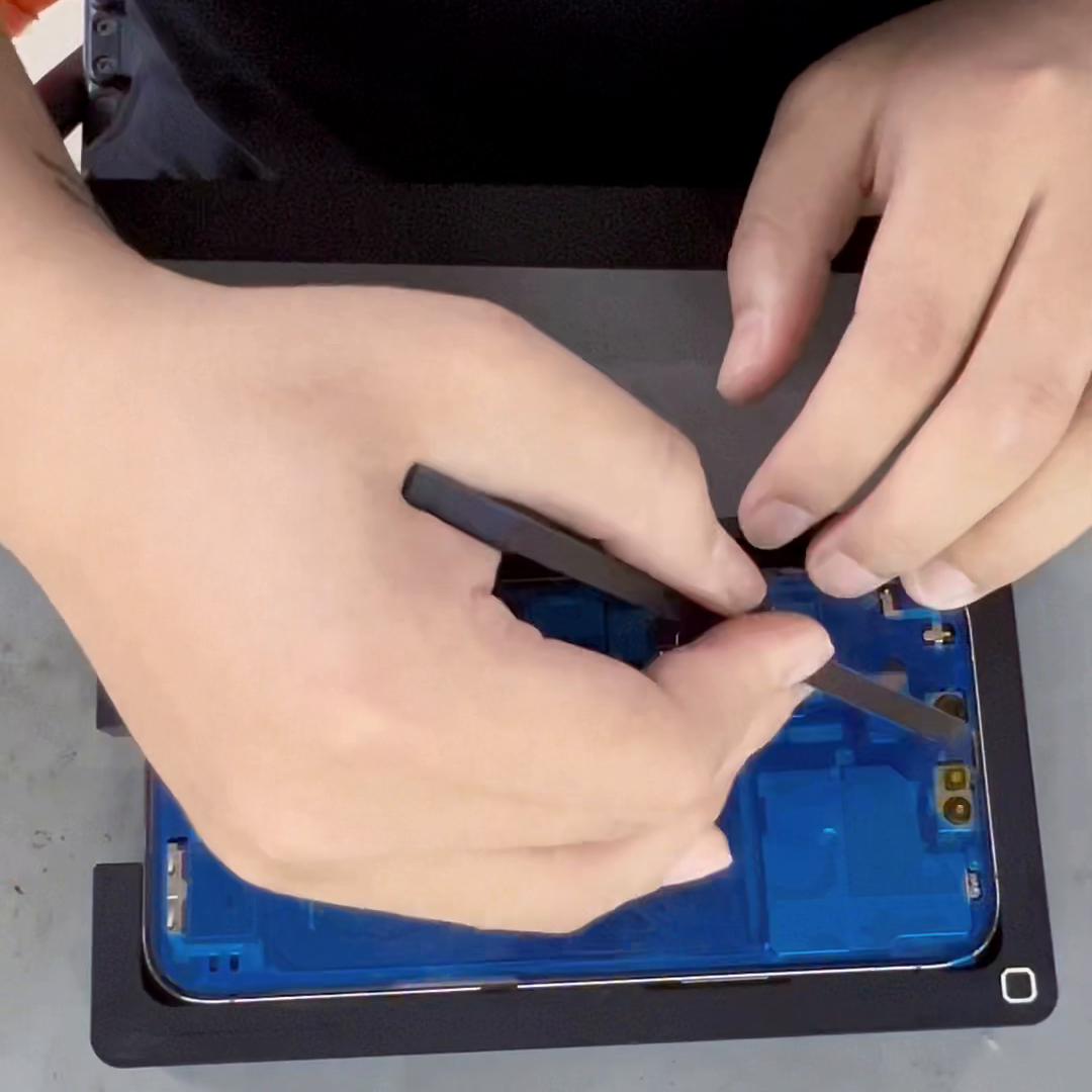 13promax更换原装屏幕东莞,13promax屏幕面容坏了如何走售后