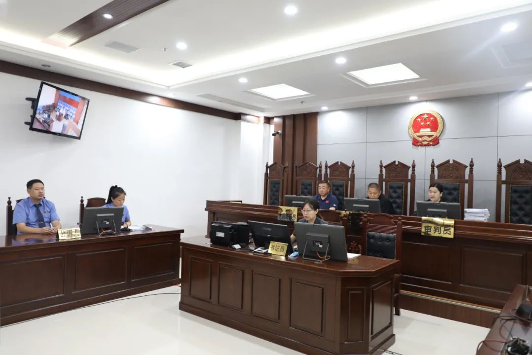 大学生高价收购微信号？警惕年轻化信息网络犯罪