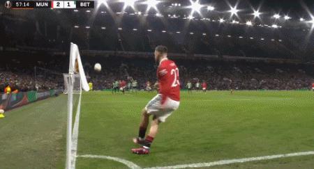 曼联十大精彩瞬间,尤文图斯vs曼联c罗凌空斩