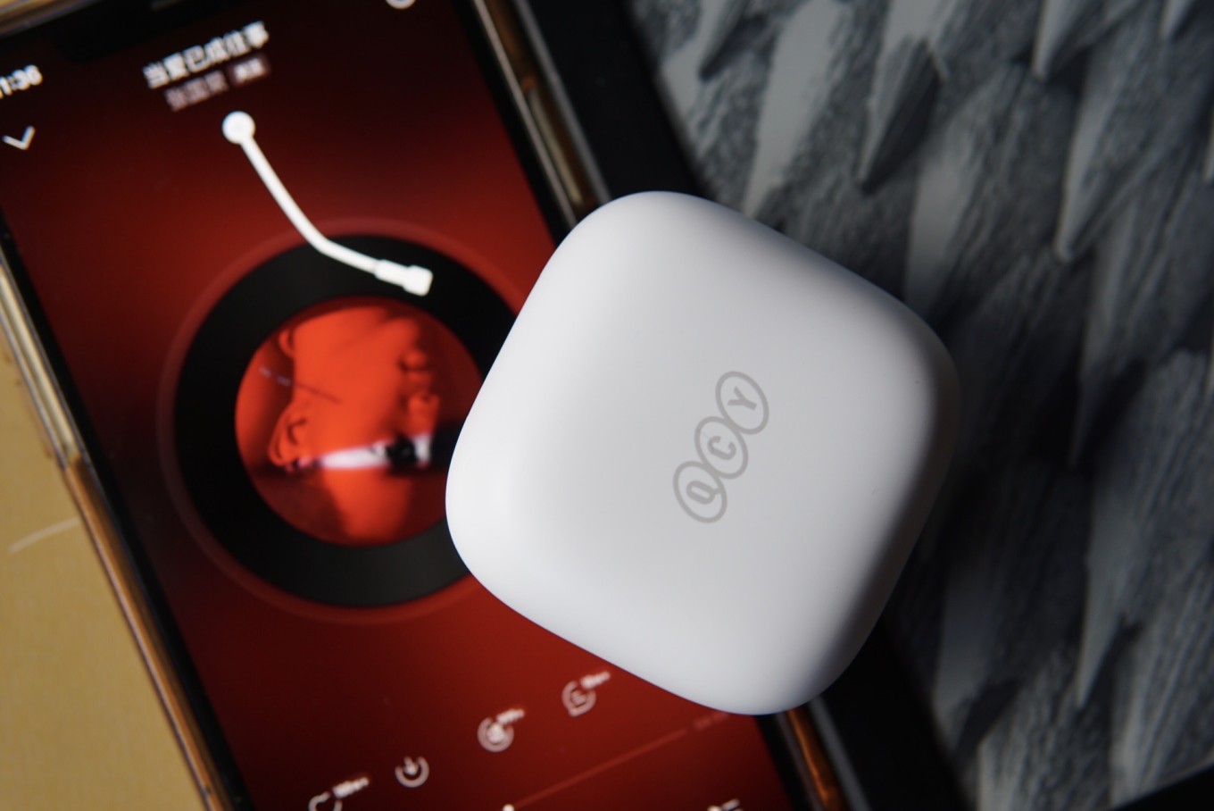 qcyt13anc降噪款和基础款,qcyt13anc主动降噪无线蓝牙耳机