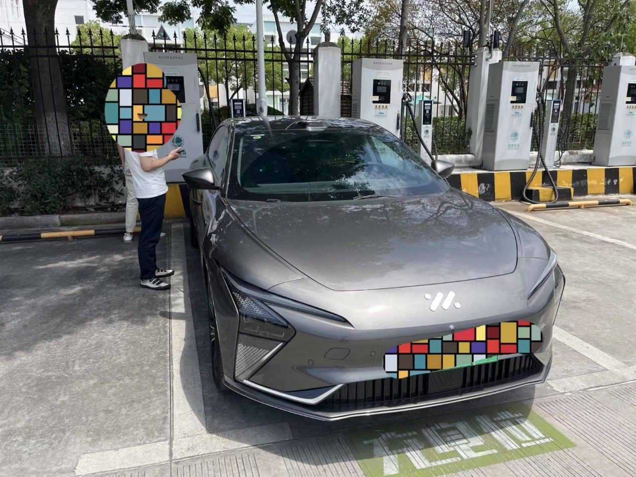 国网充电桩测试,国网充电桩即插即充使用视频