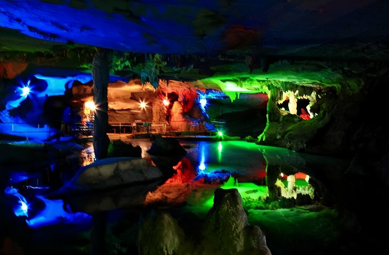 普者黑省旅游景点全攻略,普者黑风景区一天游玩攻略