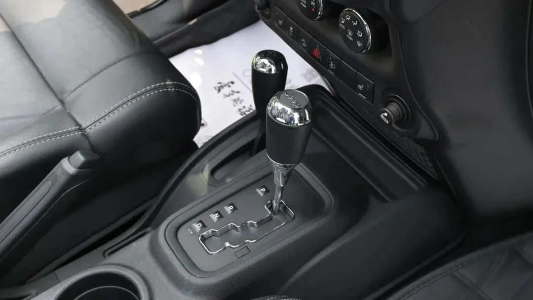 纯爷们二手车,jeep牧马人洛阳二手