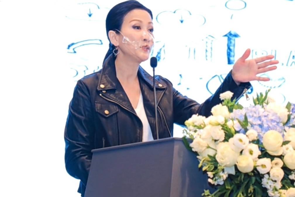 15位惊艳了时光的女港星,陪伴我们长大的12位女港星