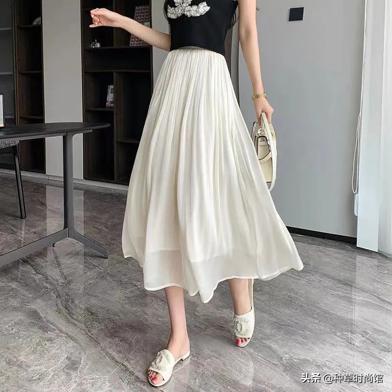 夏天巨美的这条裙子，谁穿谁好看