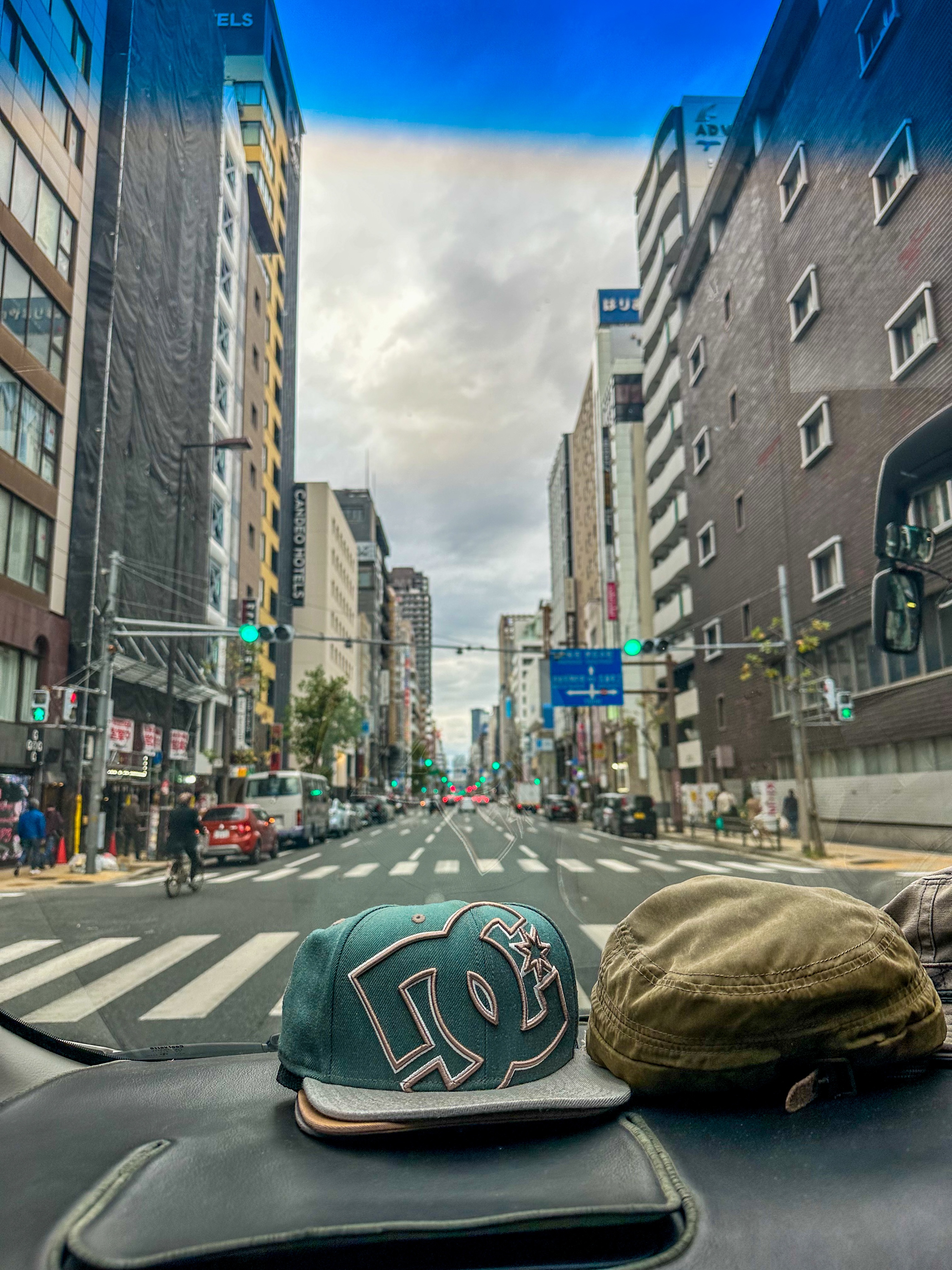 大阪全蟹宴,持中国护照日本签证哪些国家免签