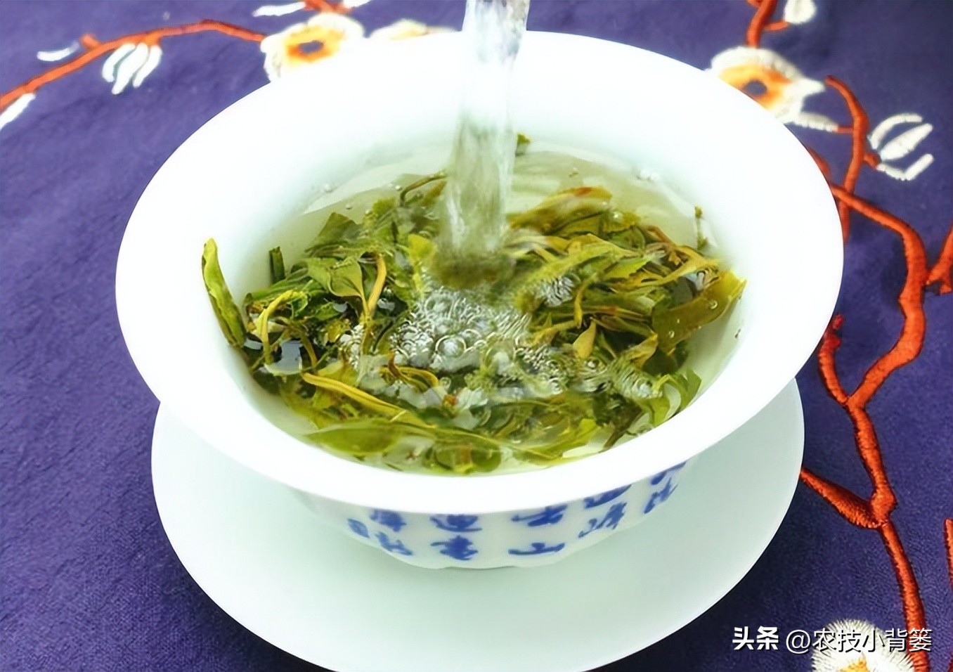 冬季喝茶健康常识,深冬喝茶这2种茶要多喝