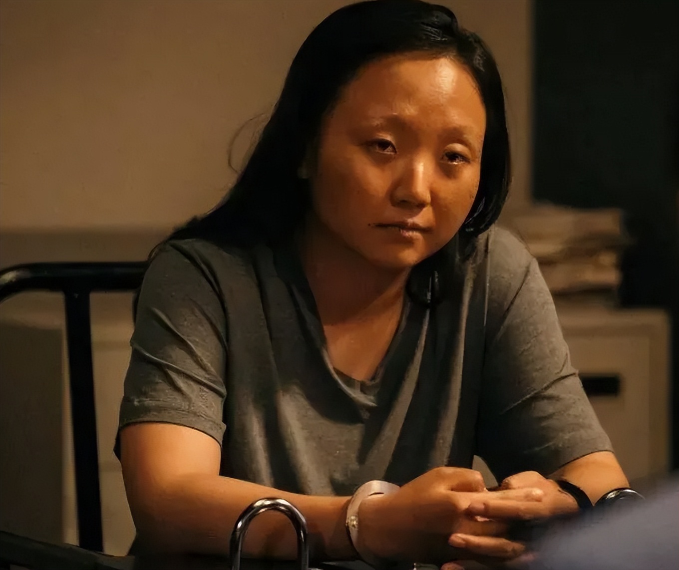 登上纽约时装周,尔冬升导演说辣目洋子影后