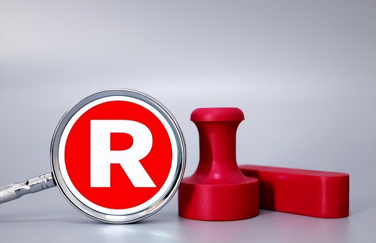 震惊，润唇膏改一下形状火遍全国