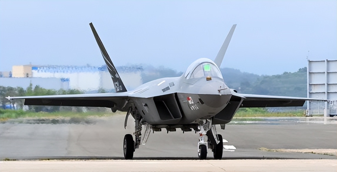 乌克兰危机一周年，韩国*火军**出口赚了173亿美元，目标跻身全球第四