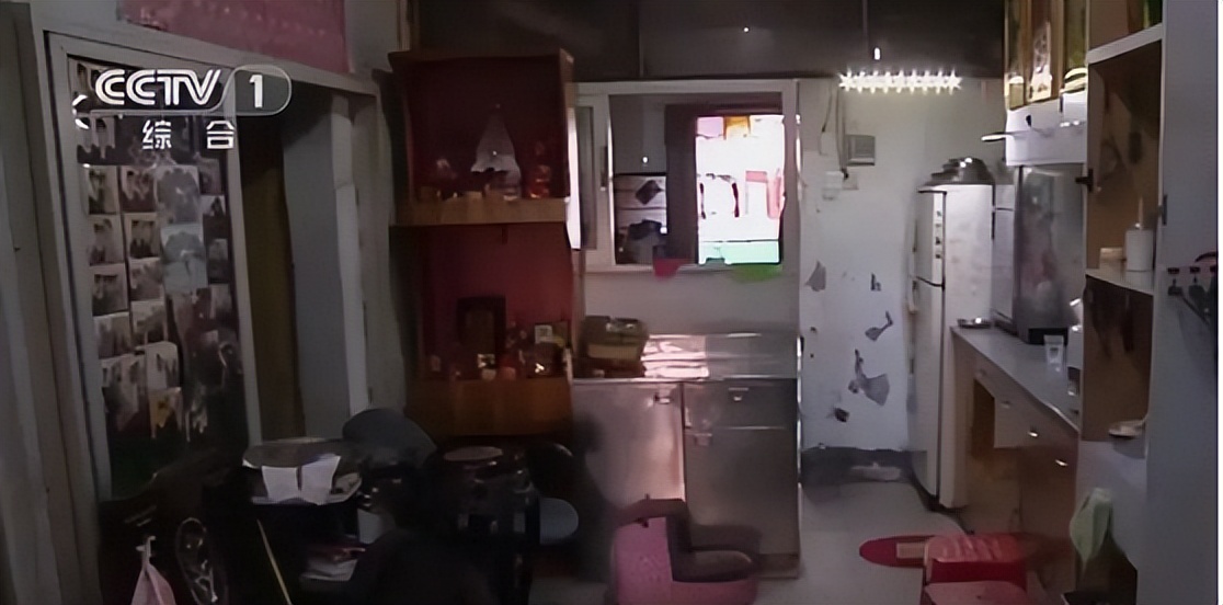 2014年，54岁老汉跳楼却砸死路人，警方调查发现其为17年前在逃犯