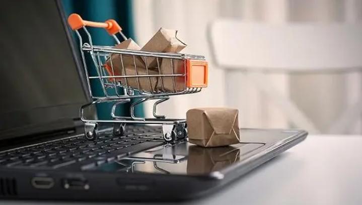 当年阿里巴巴为何要放弃港交所，选择赴美上市？