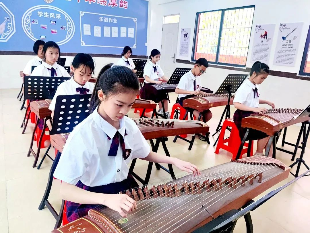 东莞石碣四海学校2018年,东莞石排四海学校招生