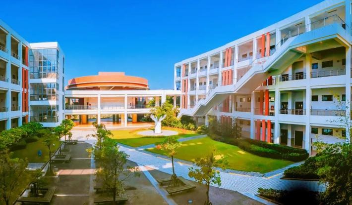 保研双一流，赴德国深造！上海男神学霸拿下国家级大奖，获政府高度认可